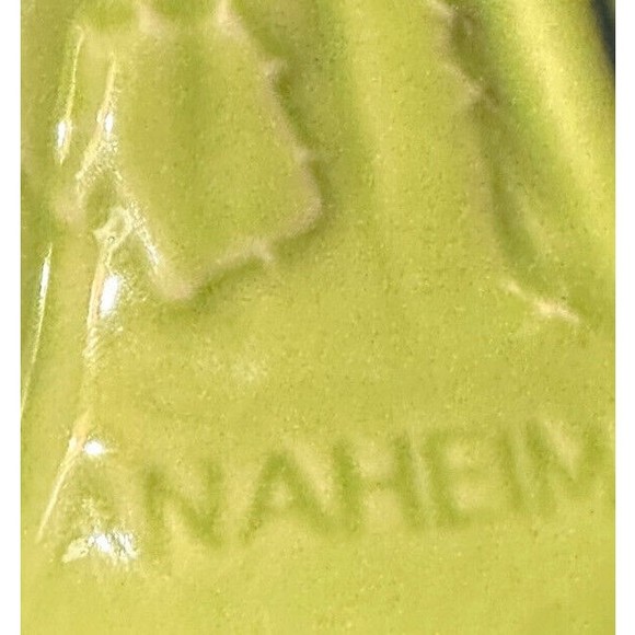 WonderCon 2018 limited edition Heroine Green Tiki by Tiki Farm Anaheim - Picture 8 of 8